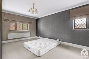 Photo 6- click for photo gallery